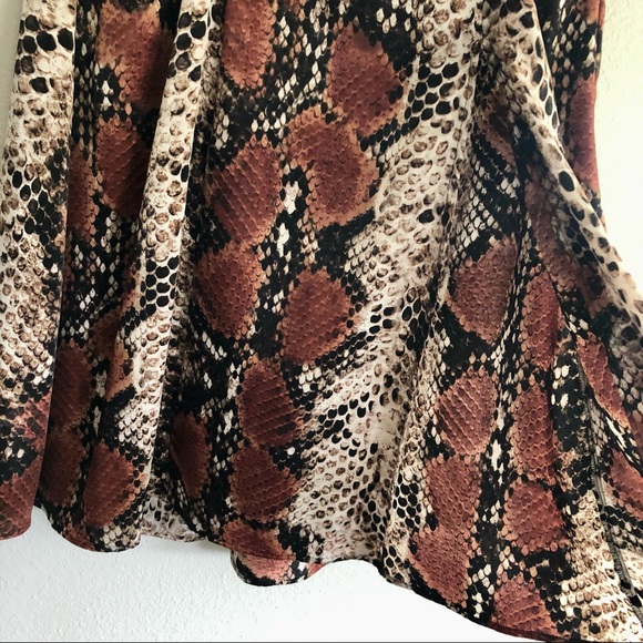 [NWT] MNG Animal Print Midi Skirt w Ruched Waist & Side Slit Size S - Picture 5 of 15